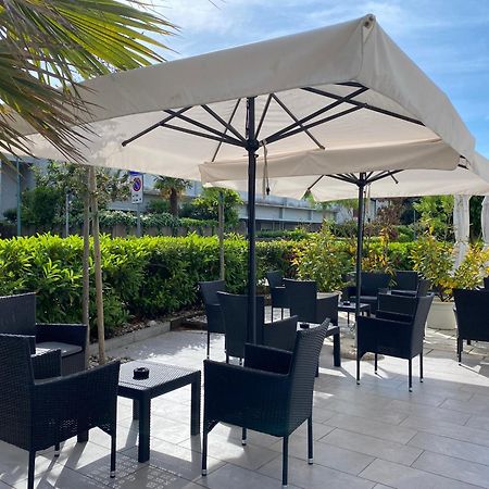 Hotel Nuovo Cason Cavallino-Treporti Buitenkant foto